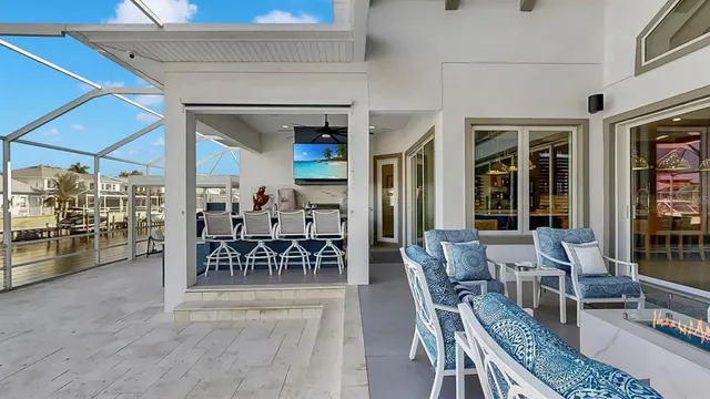 $1,599,000 | 703 Pinckney Drive, Apollo Beach, FL 33572