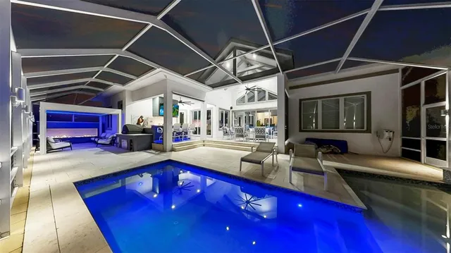 $1,599,000 | 703 Pinckney Drive, Apollo Beach, FL 33572