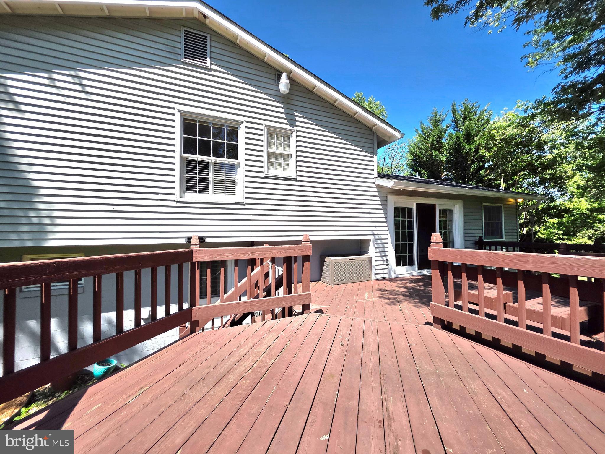 2215 Collingwood Road Alexandria, VA 22308 - Photo 15 of 40