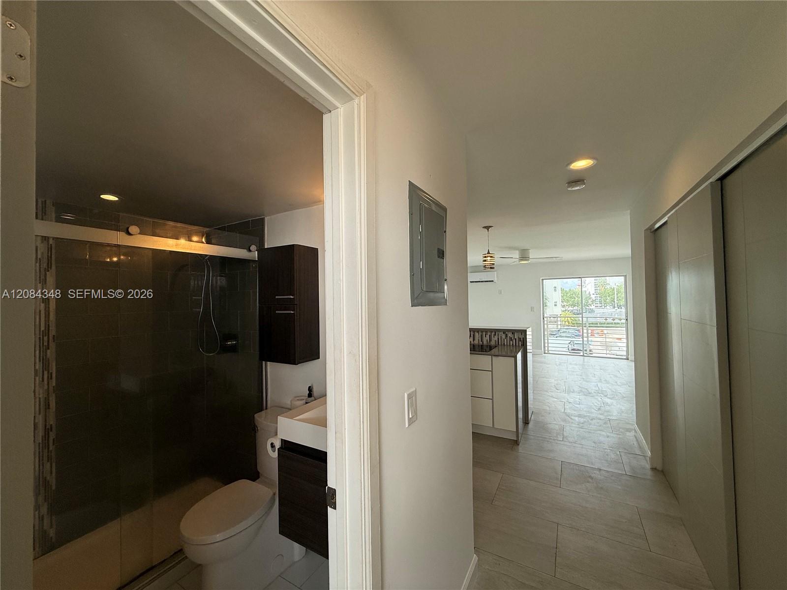 1441 Lincoln Road, Unit 317 Miami Beach, FL 33139 - Photo 4 of 33 Gallery Image 4