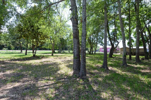 $235,000 | 2109 School Street, Ocean Springs, MS 39564