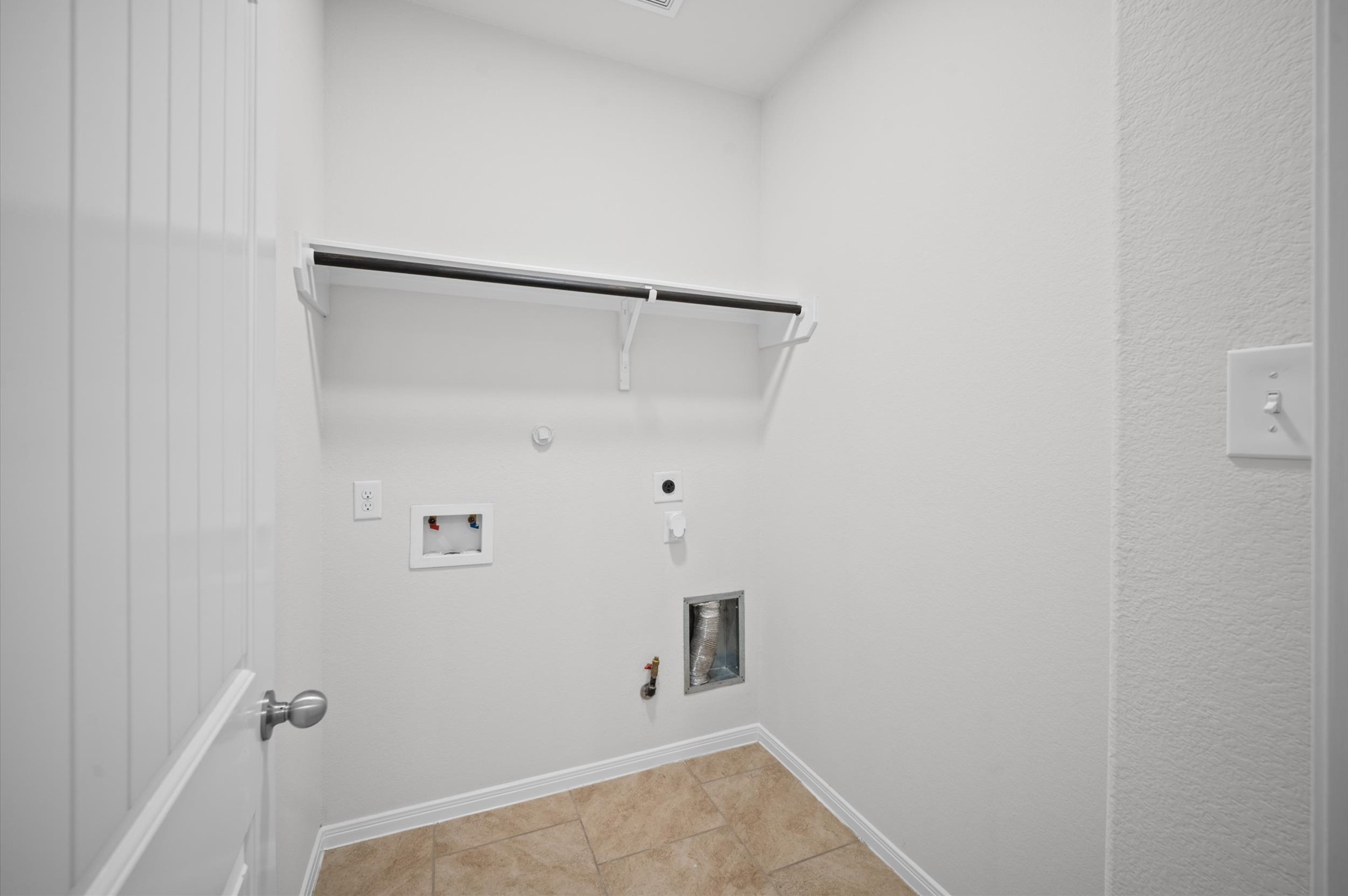 5635 Glenfield Spring Lane Spring, TX 77389 - Photo 9 of 43