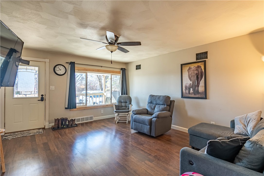322 Tohill Road Decatur, IL 62521 - Photo 5 of 22