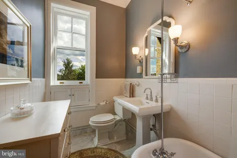 $459,000 | 2853 Ontario Road Northwest, Unit 508, Washington, DC 20009