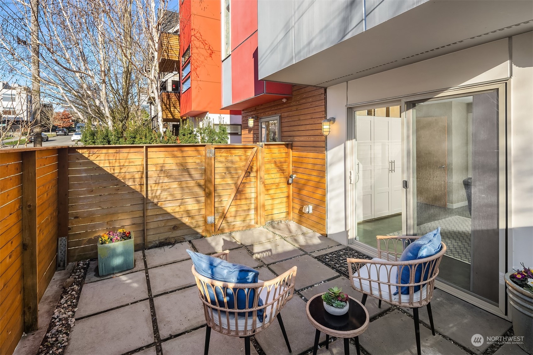 910 29th Avenue South Seattle, WA 98144 - Photo 6 of 35 Gallery Image 6