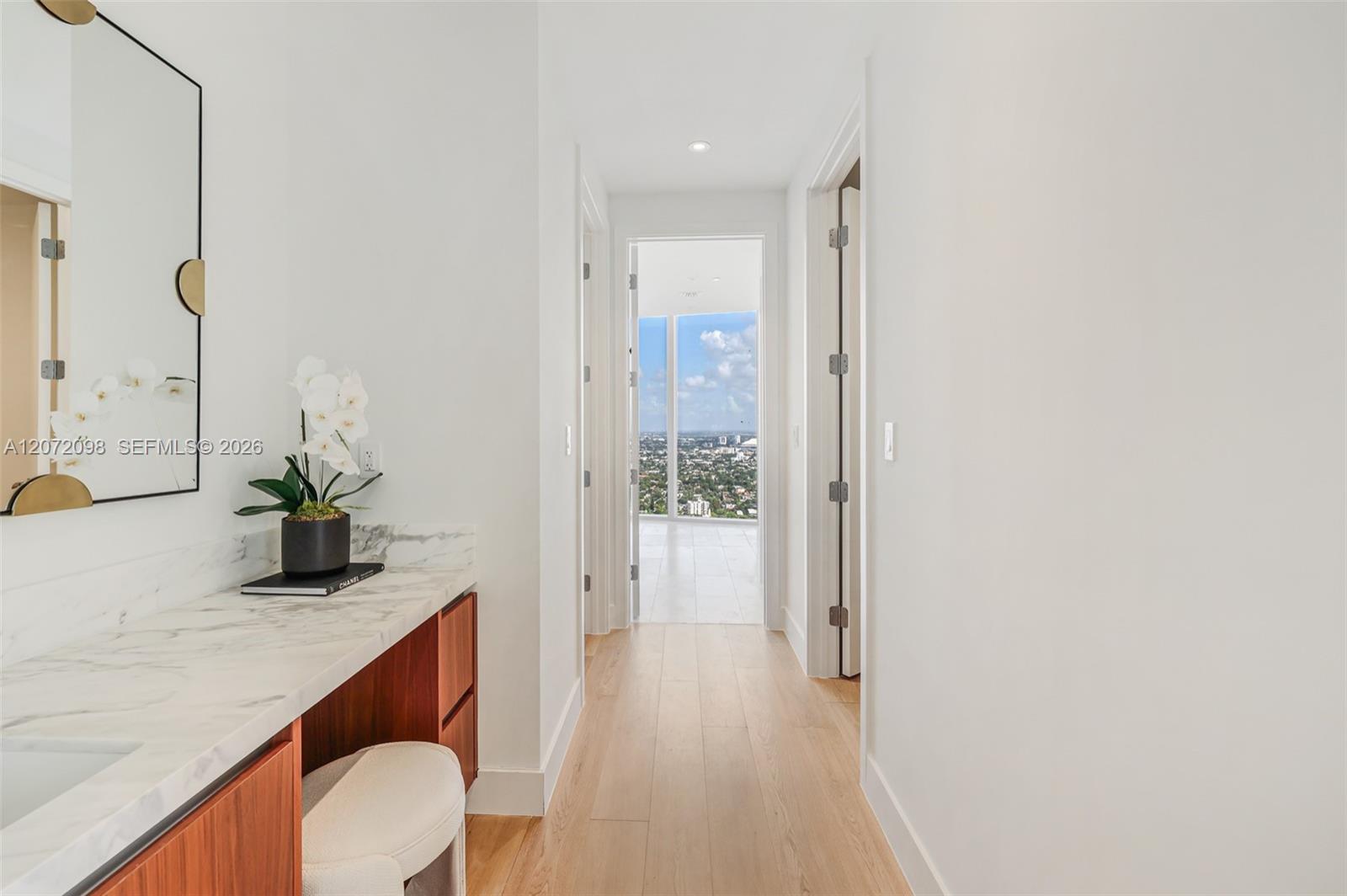 175 Southeast 25th Road, Unit PH4301 Miami, FL 33129 - Photo 26 of 58 Gallery Image 26