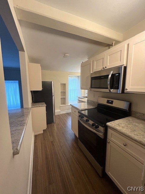 170 Kenwood Avenue, Unit 330 Oneida, NY 13421 - Photo 5 of 24 kitchen with pass through