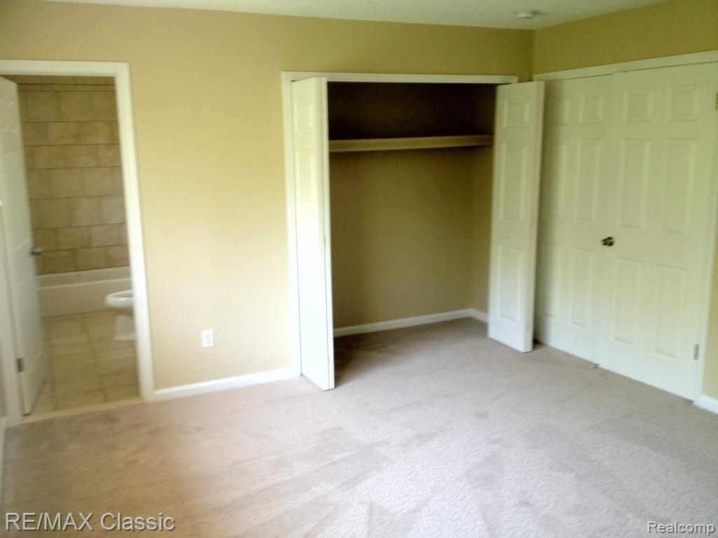 23025 Inkster Road Farmington, MI 48336 - Photo 11 of 24 BDRM3