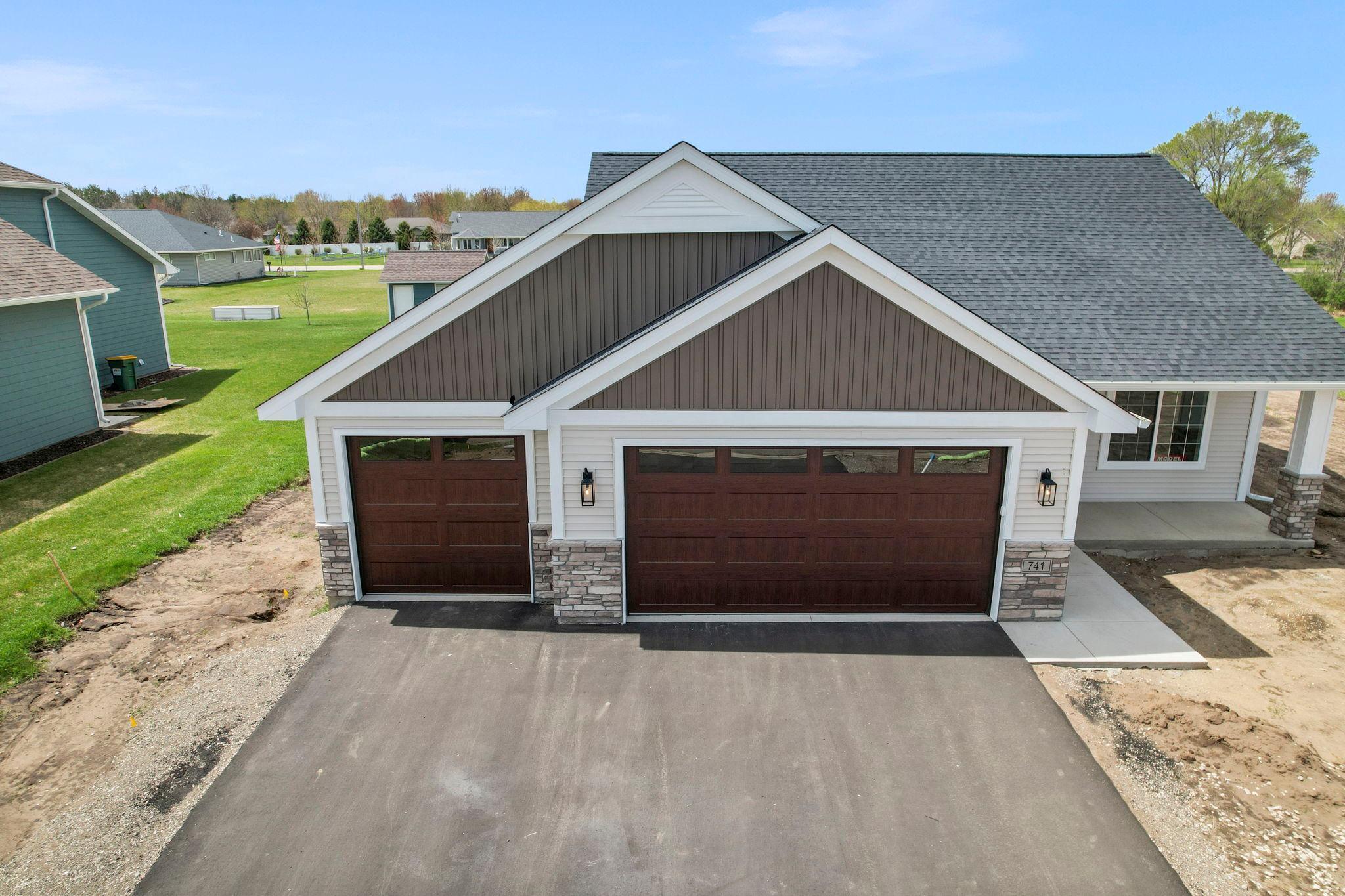 741 St James Circle Litchfield, MN 55355 - Photo 16 of 72