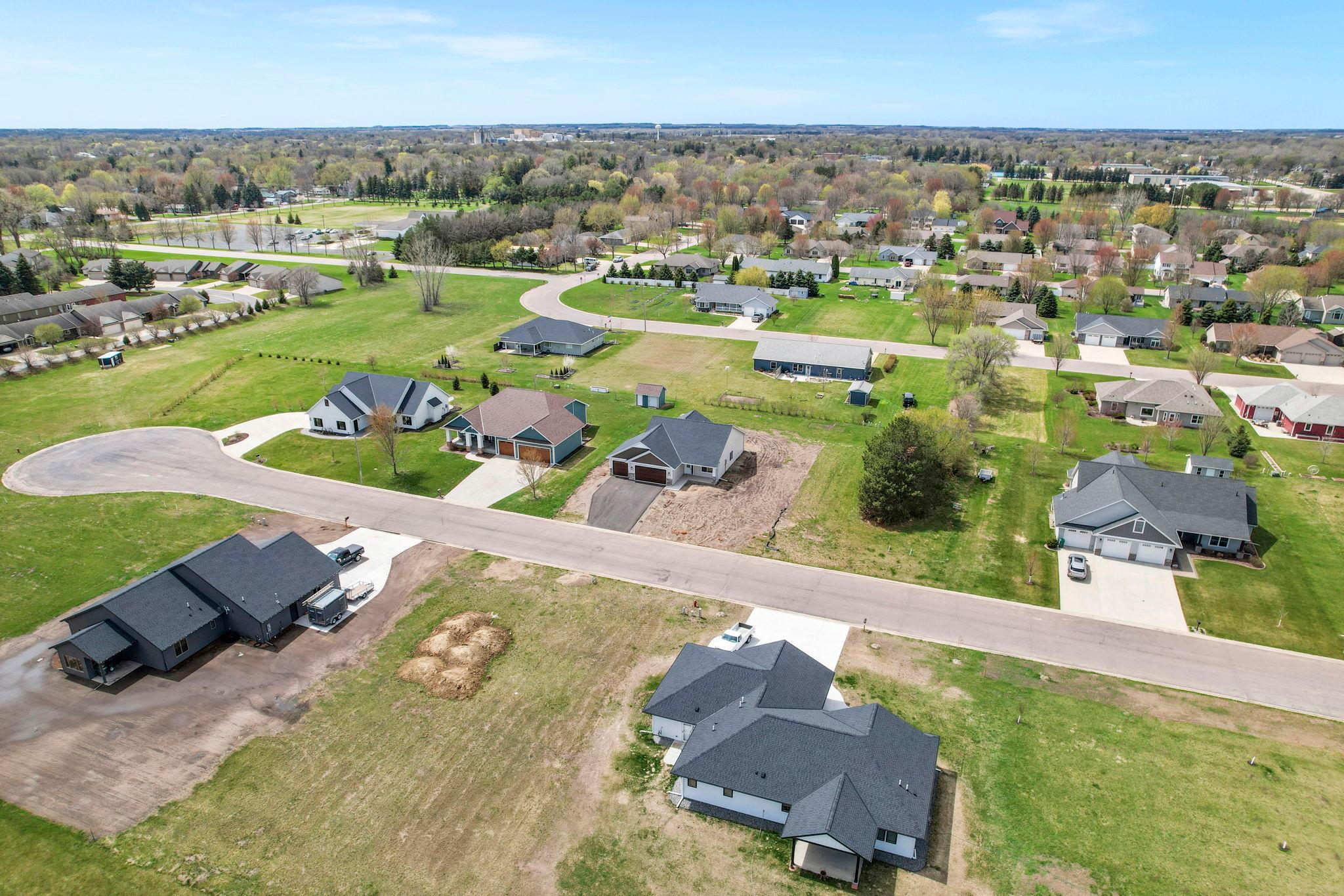 741 St James Circle Litchfield, MN 55355 - Photo 7 of 72