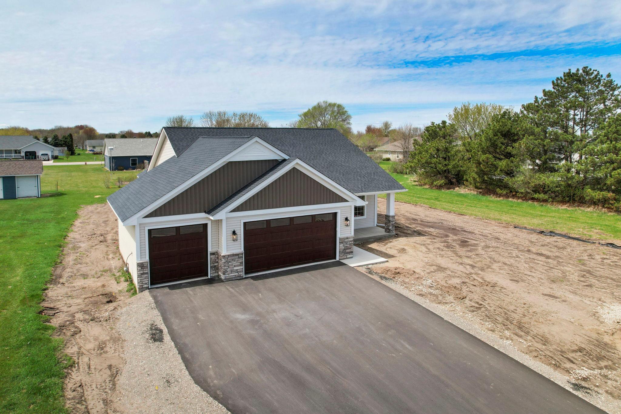 741 St James Circle Litchfield, MN 55355 - Photo 10 of 72