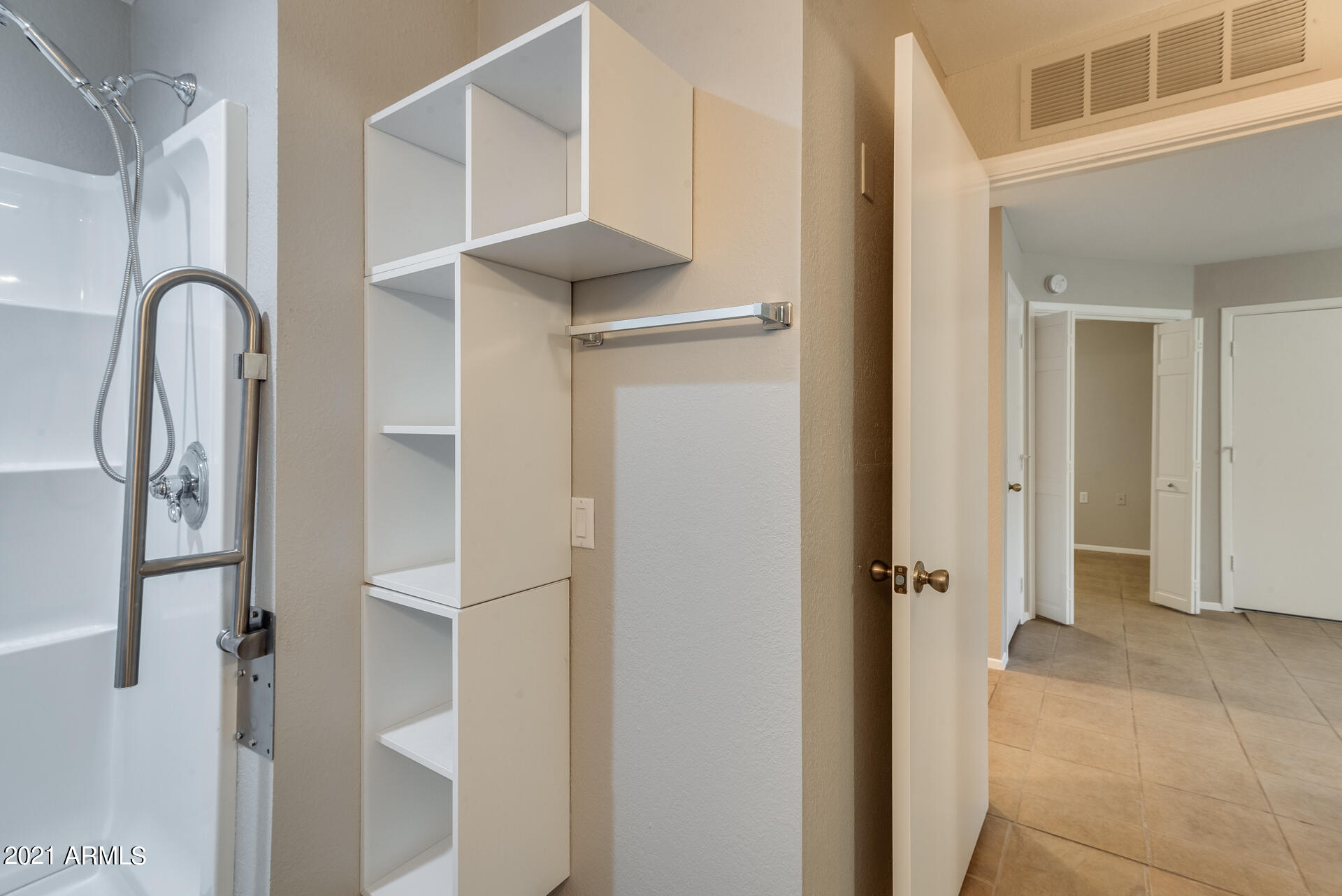 14300 West Bell Road, Unit 140 Surprise, AZ 85374 - Photo 16 of 27 Gallery Image 16