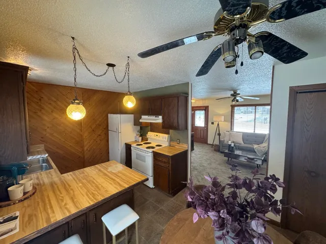 $248,900 | 1801 Rachel Drive Northeast, Alexandria, MN 56308