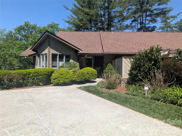$585,000 | 201 Timber Drive, Asheville, NC 28804