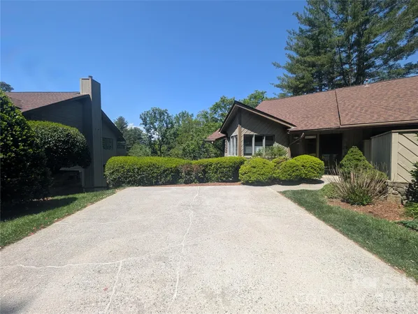$585,000 | 201 Timber Drive, Asheville, NC 28804