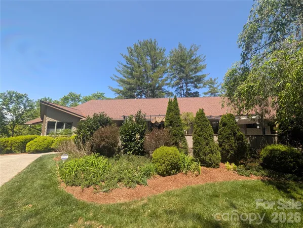 $585,000 | 201 Timber Drive, Asheville, NC 28804