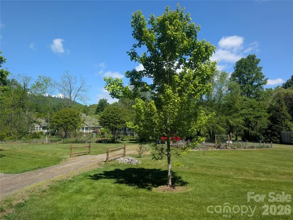 $585,000 | 201 Timber Drive, Asheville, NC 28804