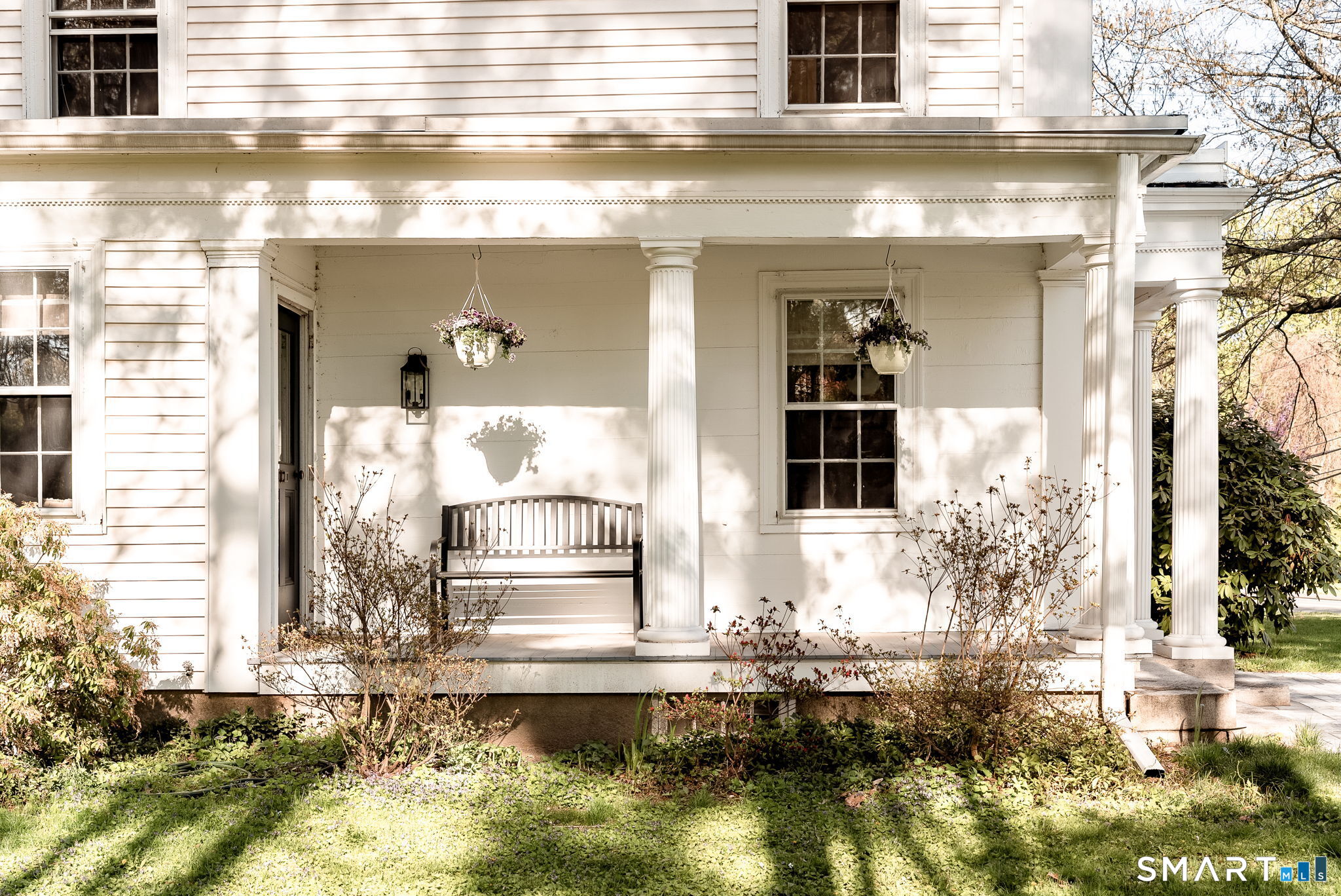 151 Neipsic Road Glastonbury, CT 06033 - Photo 4 of 40