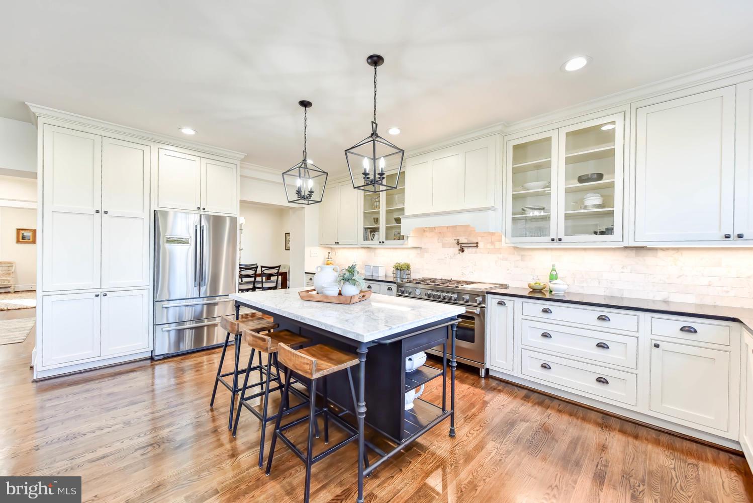 5531 30th Place Northwest Washington, DC 20015 - Photo 14 of 47