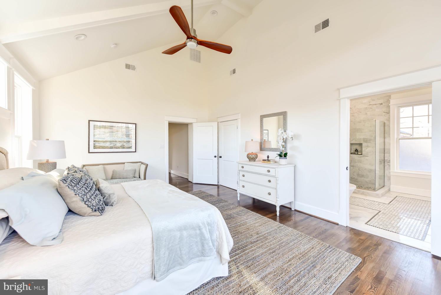 5531 30th Place Northwest Washington, DC 20015 - Photo 27 of 47