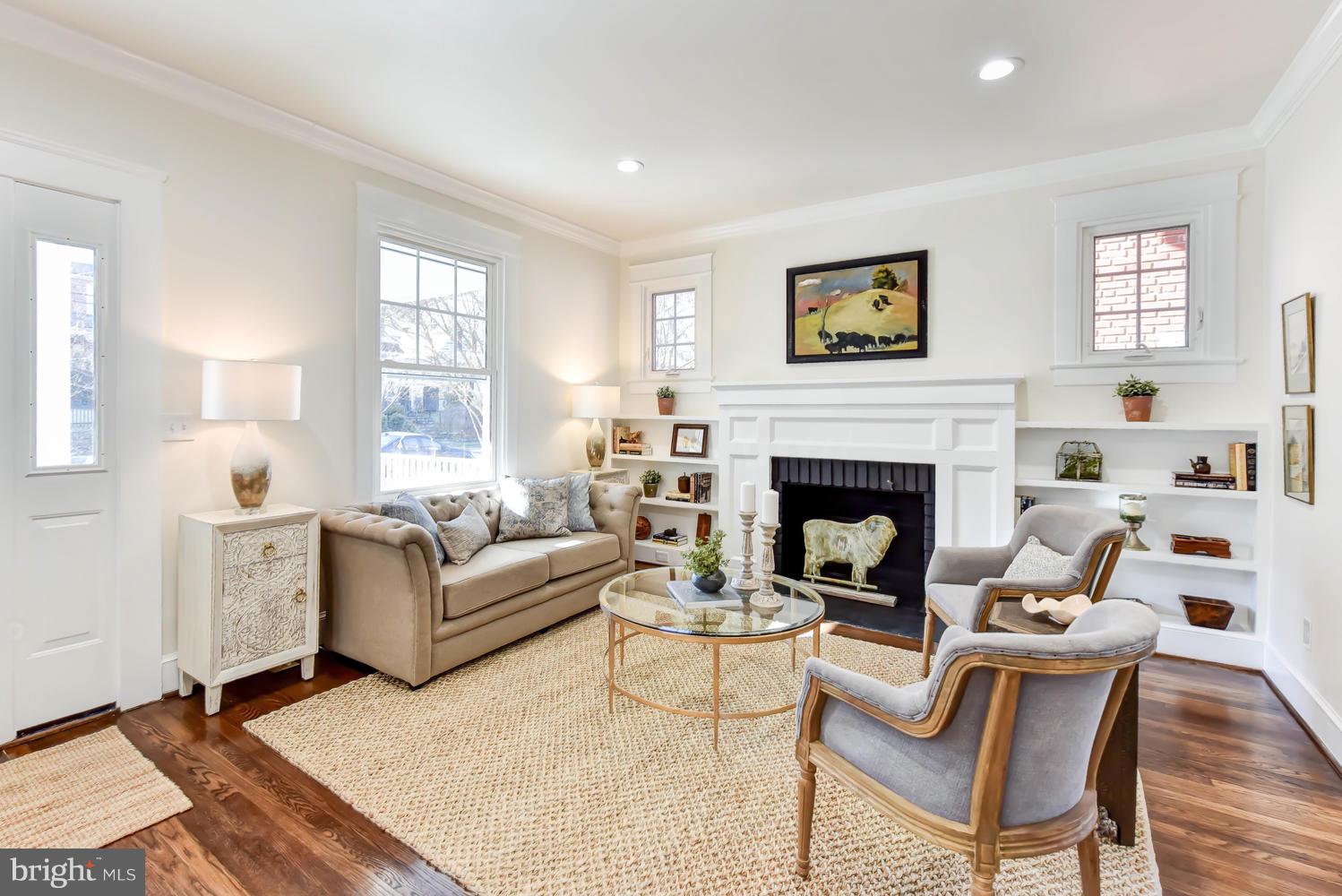 5531 30th Place Northwest Washington, DC 20015 - Photo 5 of 47