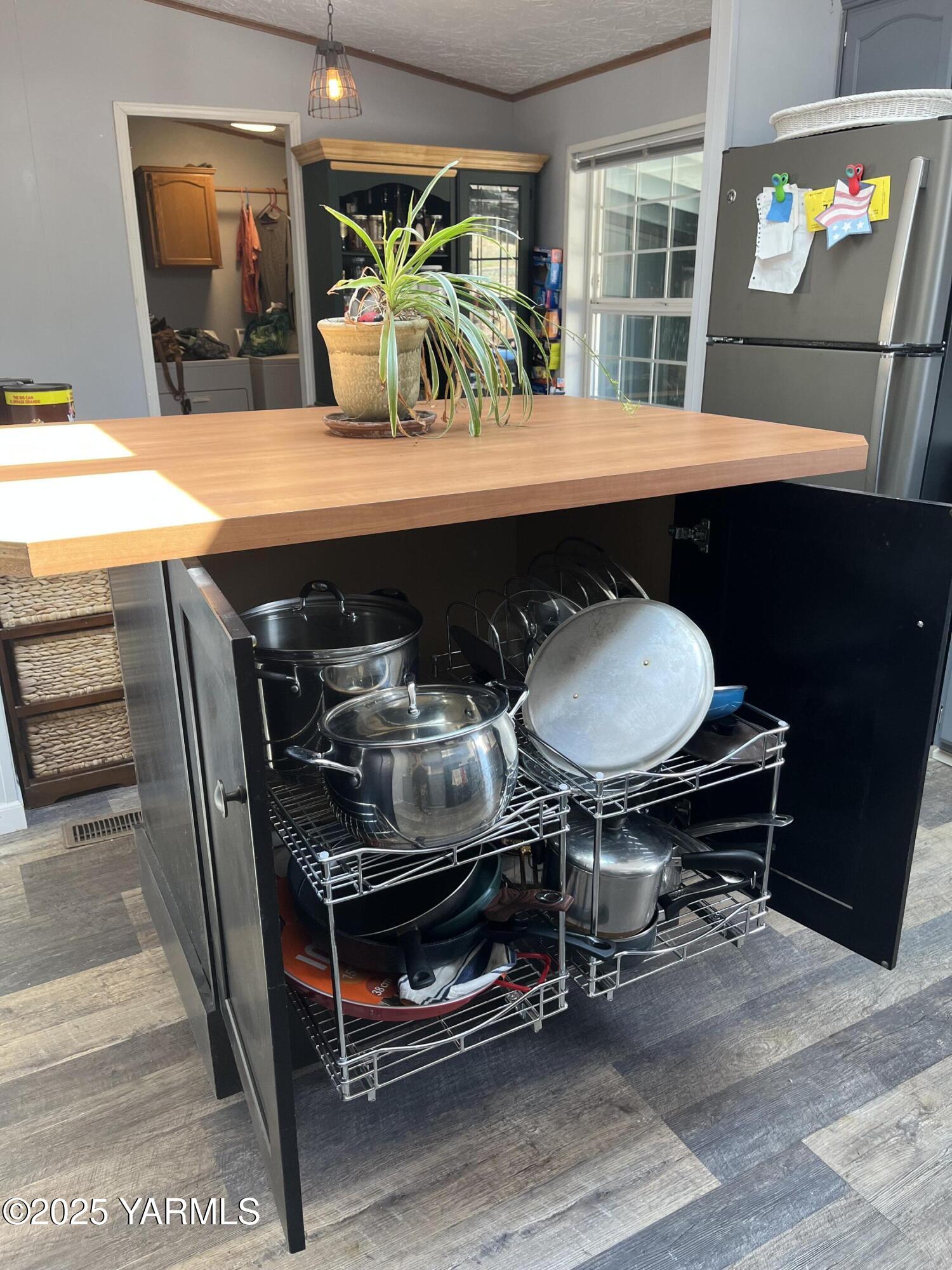 14190 North Wenas Road Selah, WA 98942 - Photo 19 of 62 IMG_0465