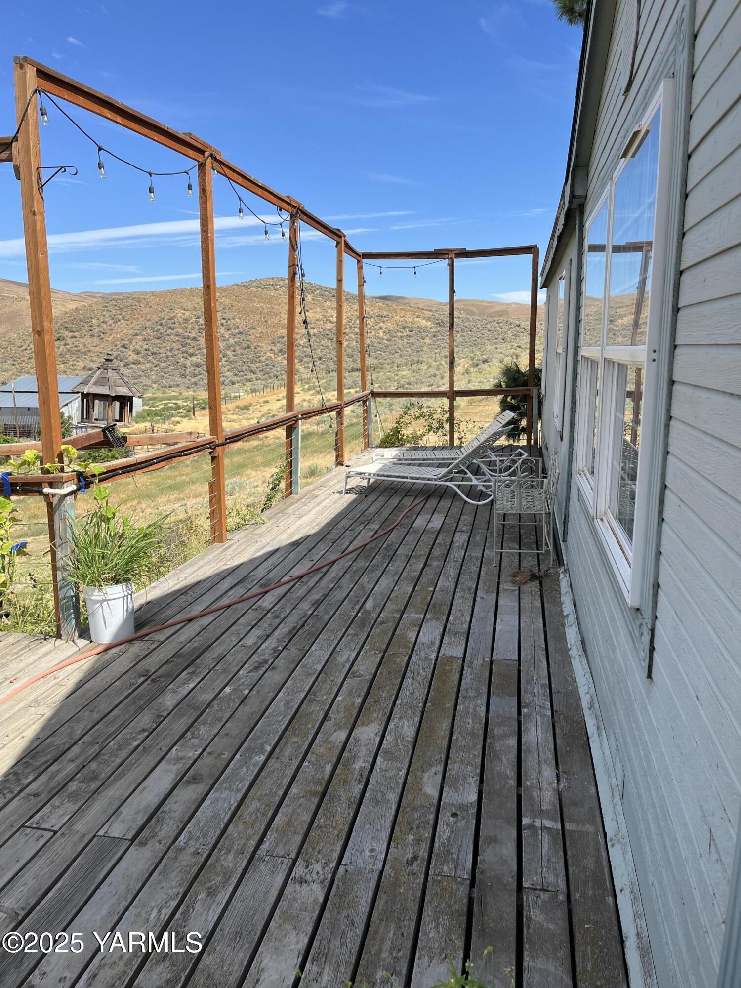 14190 North Wenas Road Selah, WA 98942 - Photo 50 of 62 IMG_0502