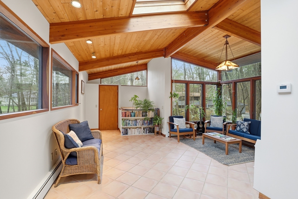 384 River Road Carlisle, MA 01741 - Photo 17 of 42 Gallery Image 17