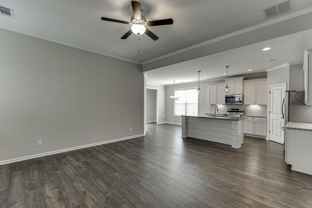 5404 Falling Branch Court Flowery Branch, GA 30542 - Photo 9 of 80