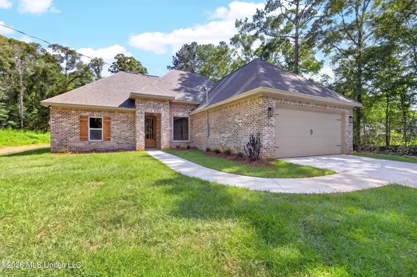 $309,900 | 42 Apple Cove, Petal, MS 39465