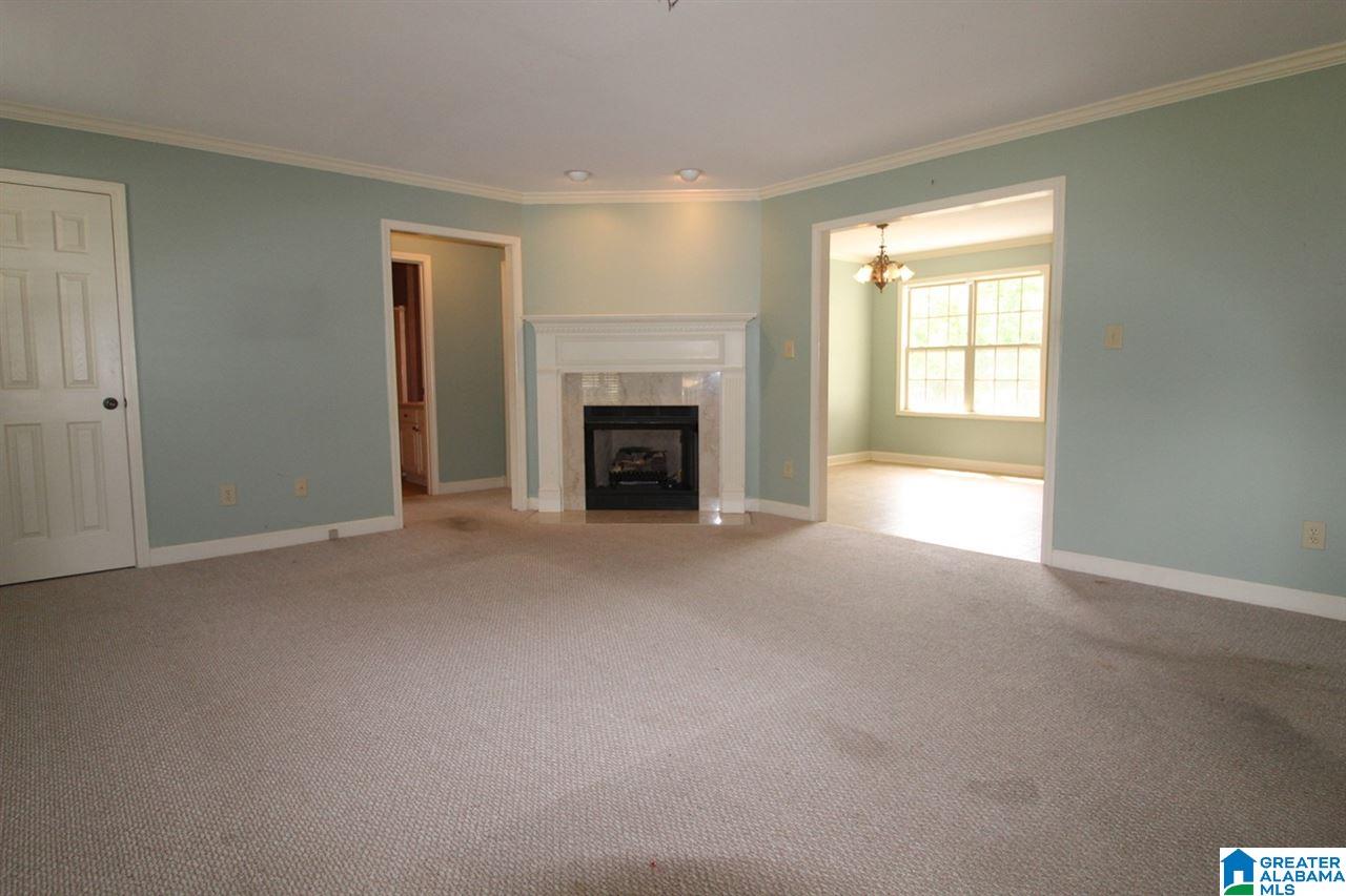 915 Ridgeway Drive Oneonta, AL 35121 - Photo 2 of 22 Gallery Image 2