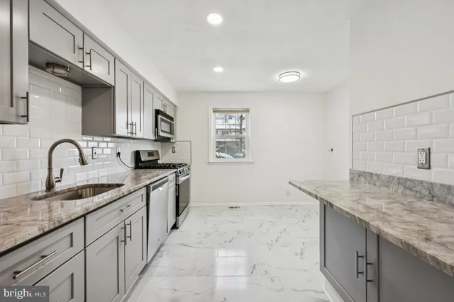 $429,900 | 635 East Main Street, Unit 14, Moorestown, NJ 08057