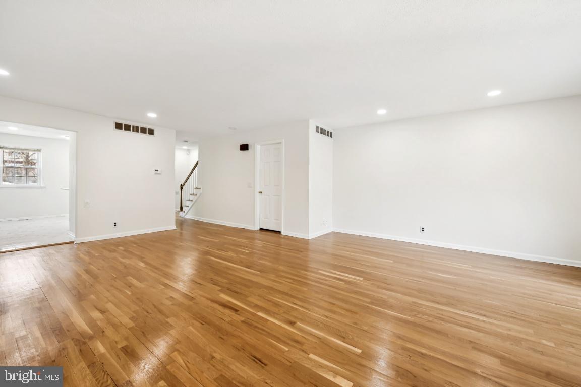 635 East Main Street, Unit 14 Moorestown, NJ 08057 - Photo 17 of 28