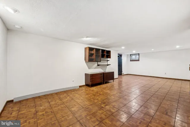 $429,900 | 635 East Main Street, Unit 14, Moorestown, NJ 08057