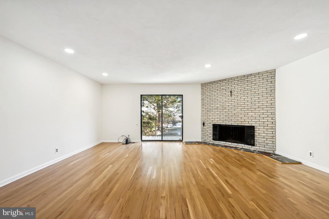 635 East Main Street, Unit 14 Moorestown, NJ 08057 - Photo 6 of 28