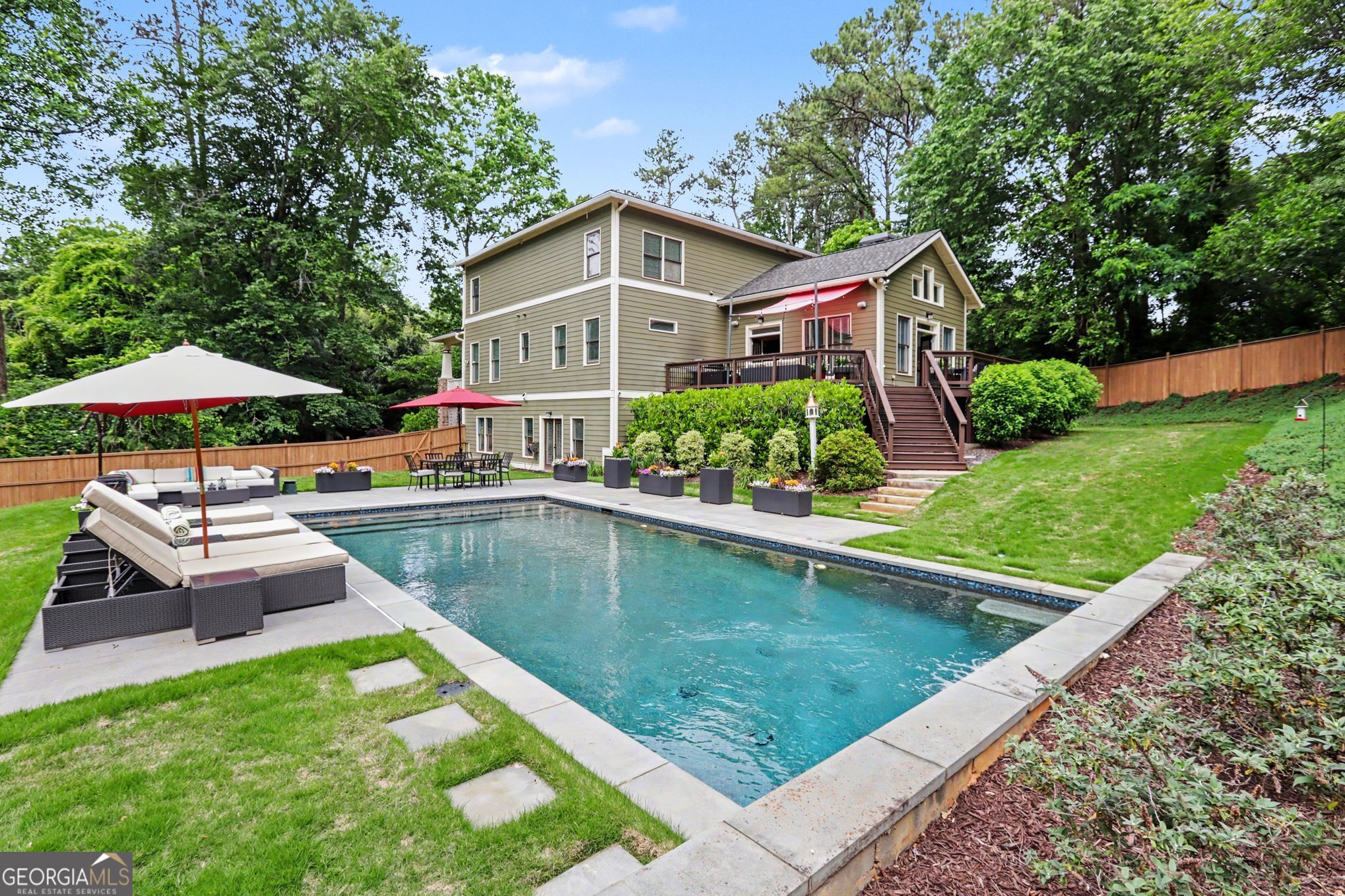 1390 Thomas Road Decatur, GA 30030 - Photo 37 of 43