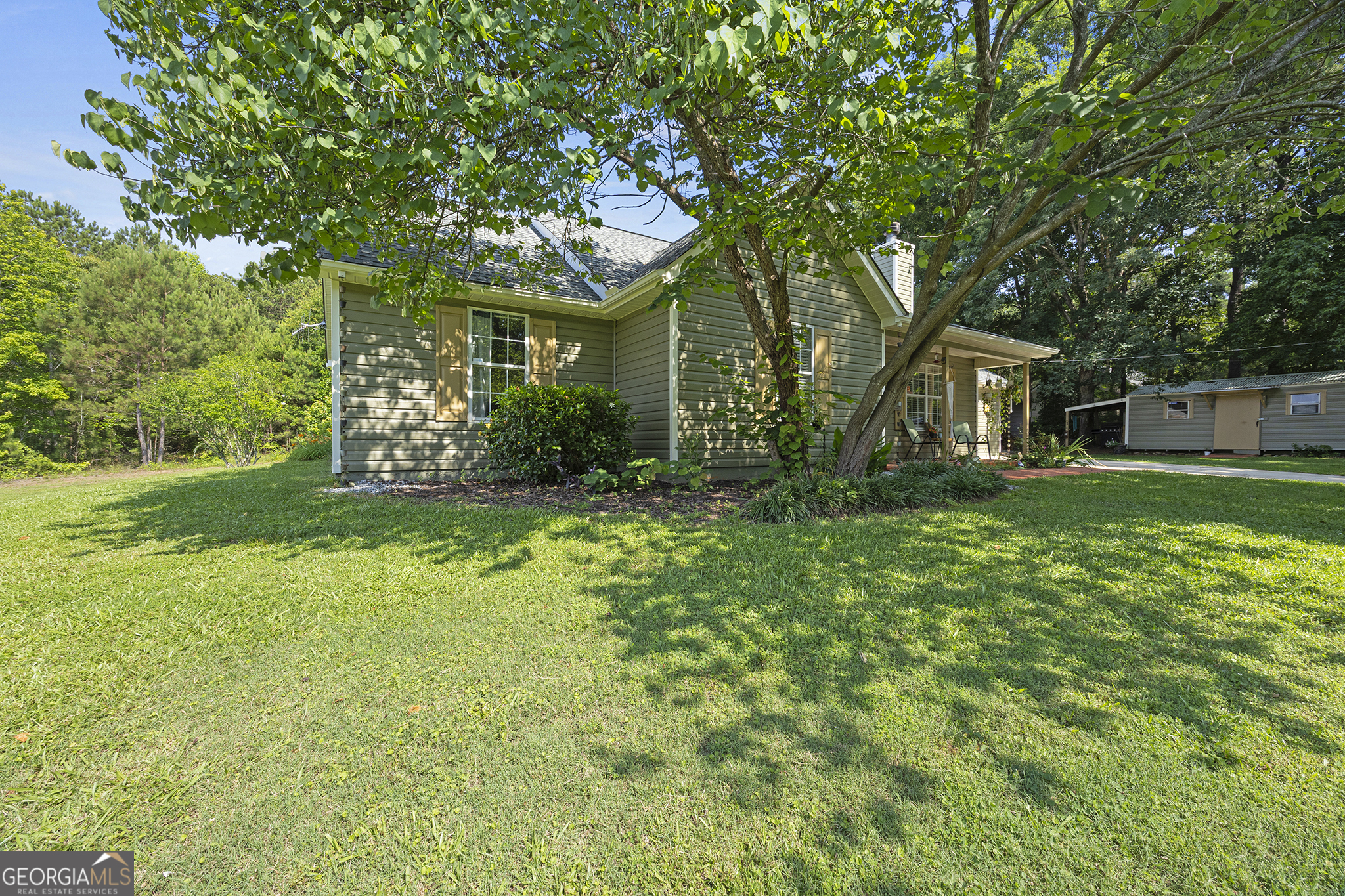 1038 Campbell Road Covington, GA 30014 - Photo 8 of 31