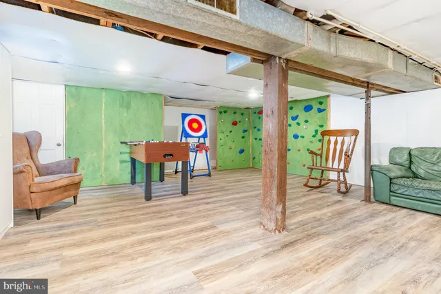 a view of a hallway with washer and dryer
