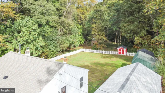 a view of a entryway