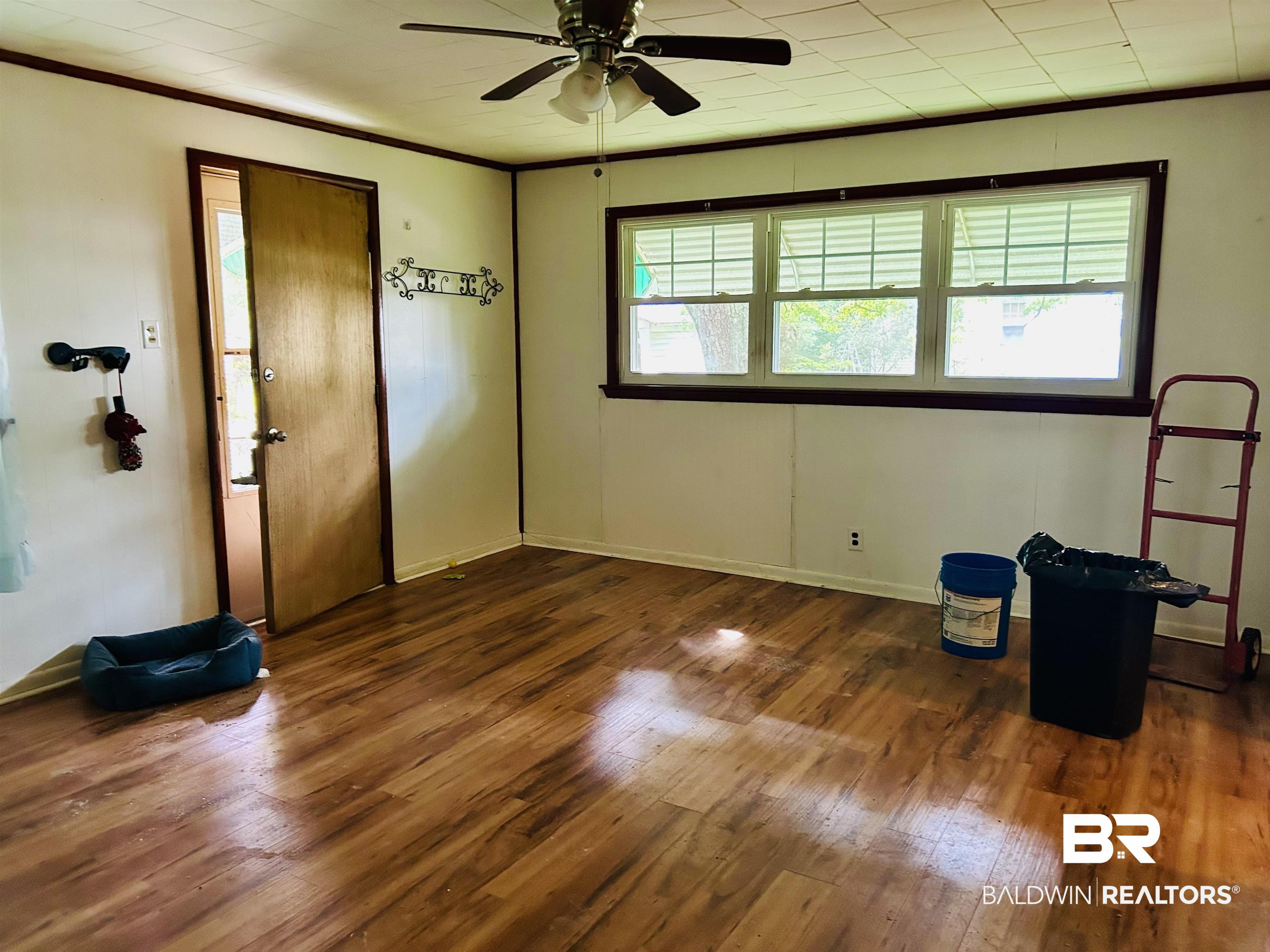 202 4th Street Mobile, AL 36611 - Photo 8 of 27