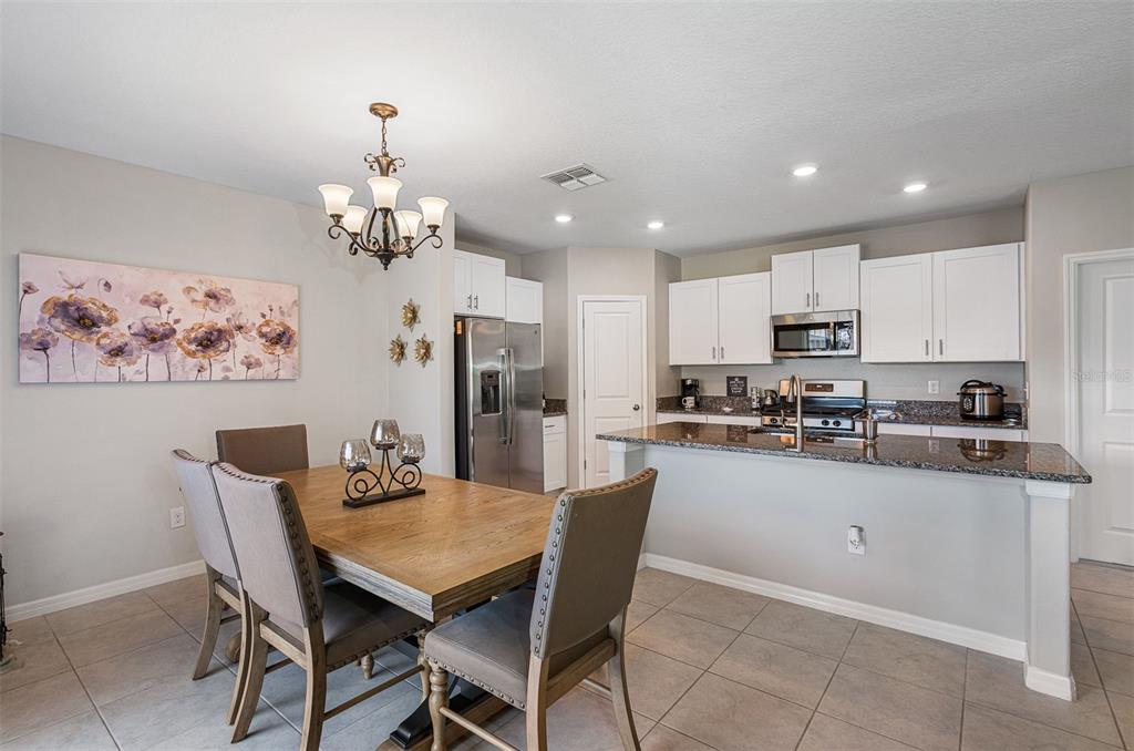 9708 Lemon Drop Loop Ruskin, FL 33573 - Photo 18 of 49 Gallery Image 18