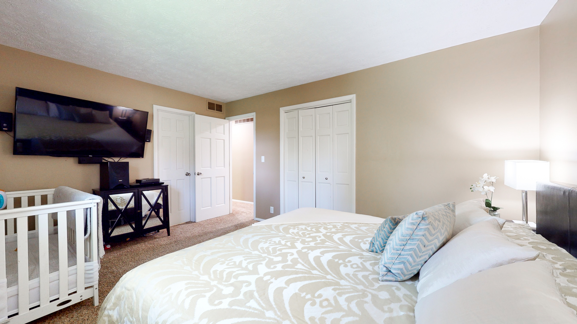 2803 Dodge Drive Bloomington, IL 61704 - Photo 17 of 49