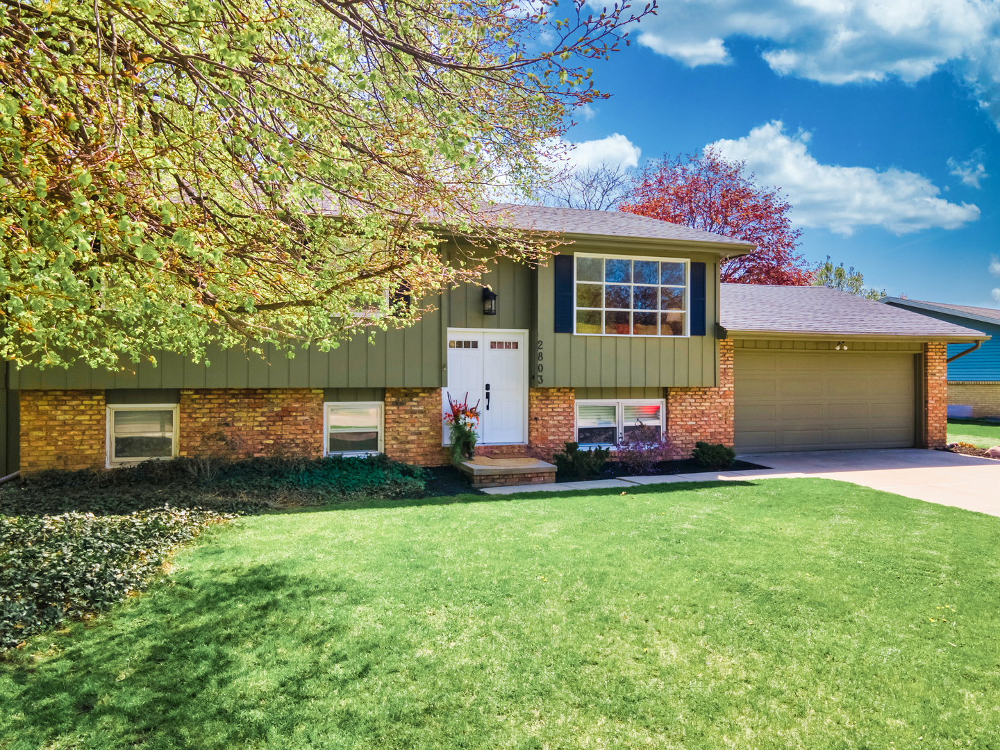 2803 Dodge Drive Bloomington, IL 61704 - Photo 35 of 49