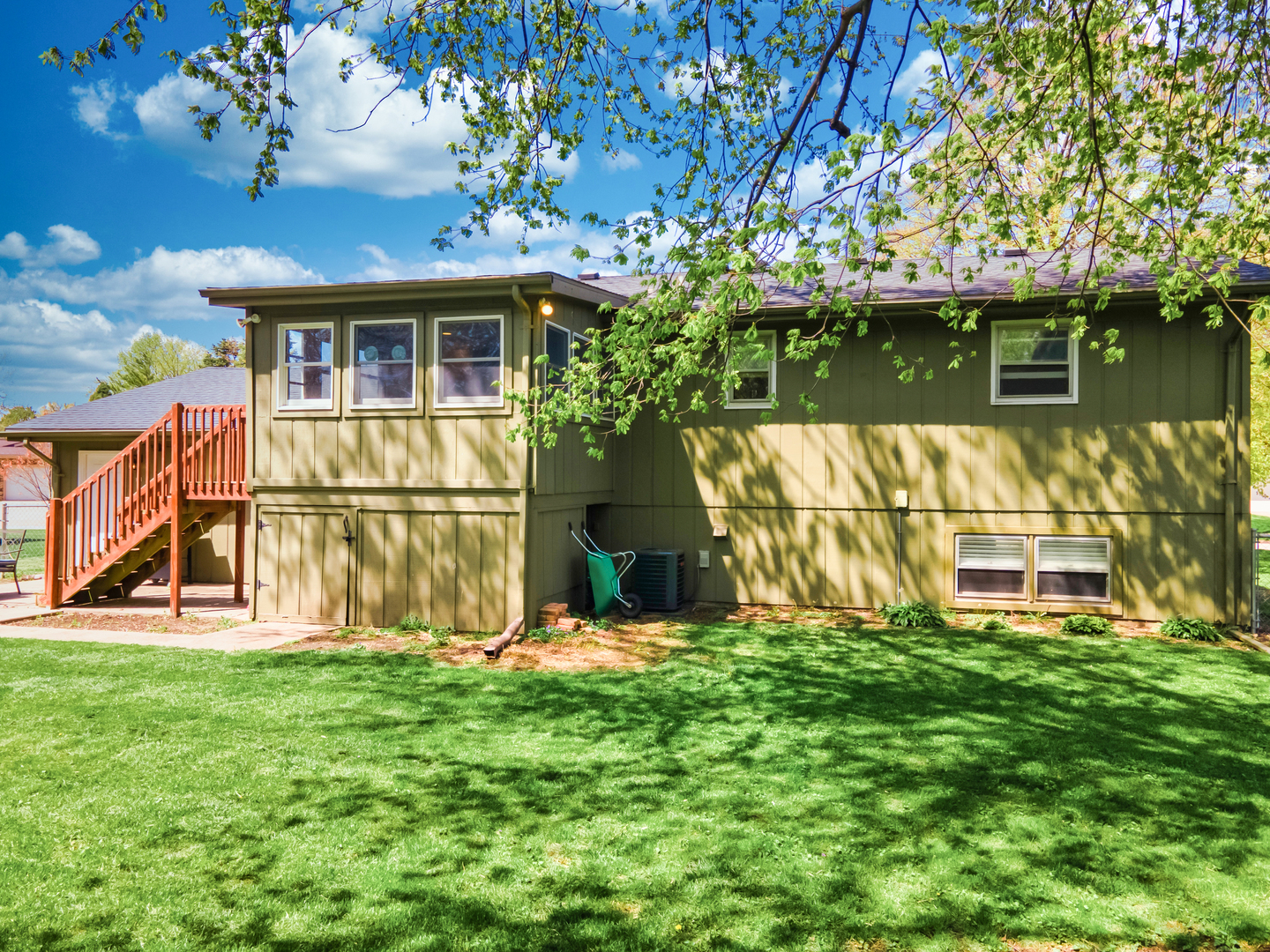 2803 Dodge Drive Bloomington, IL 61704 - Photo 43 of 49