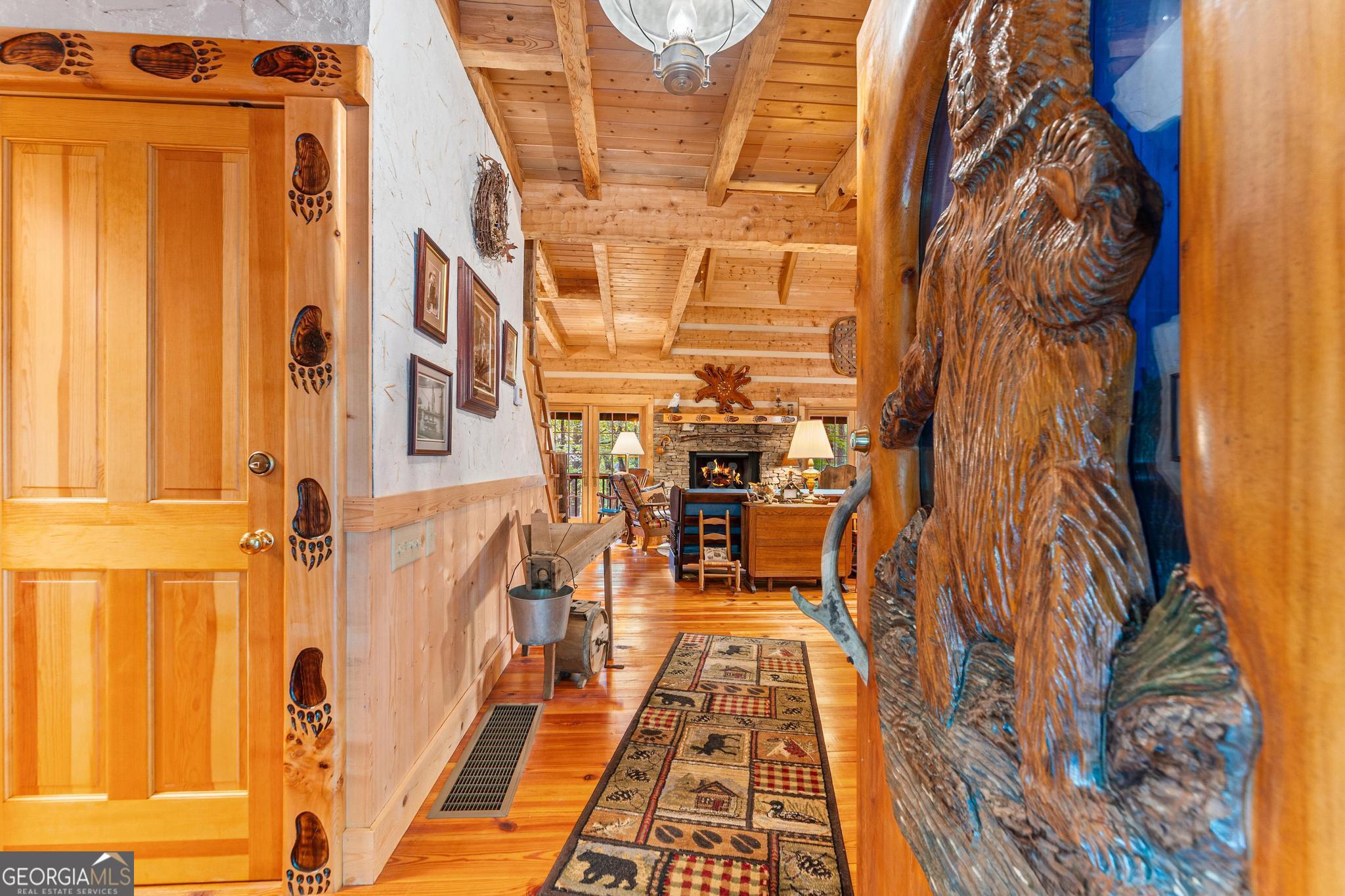 1127 Sautee Trail Sautee Nacoochee, GA 30571 - Photo 8 of 85 a bath room with a furniture and a rug