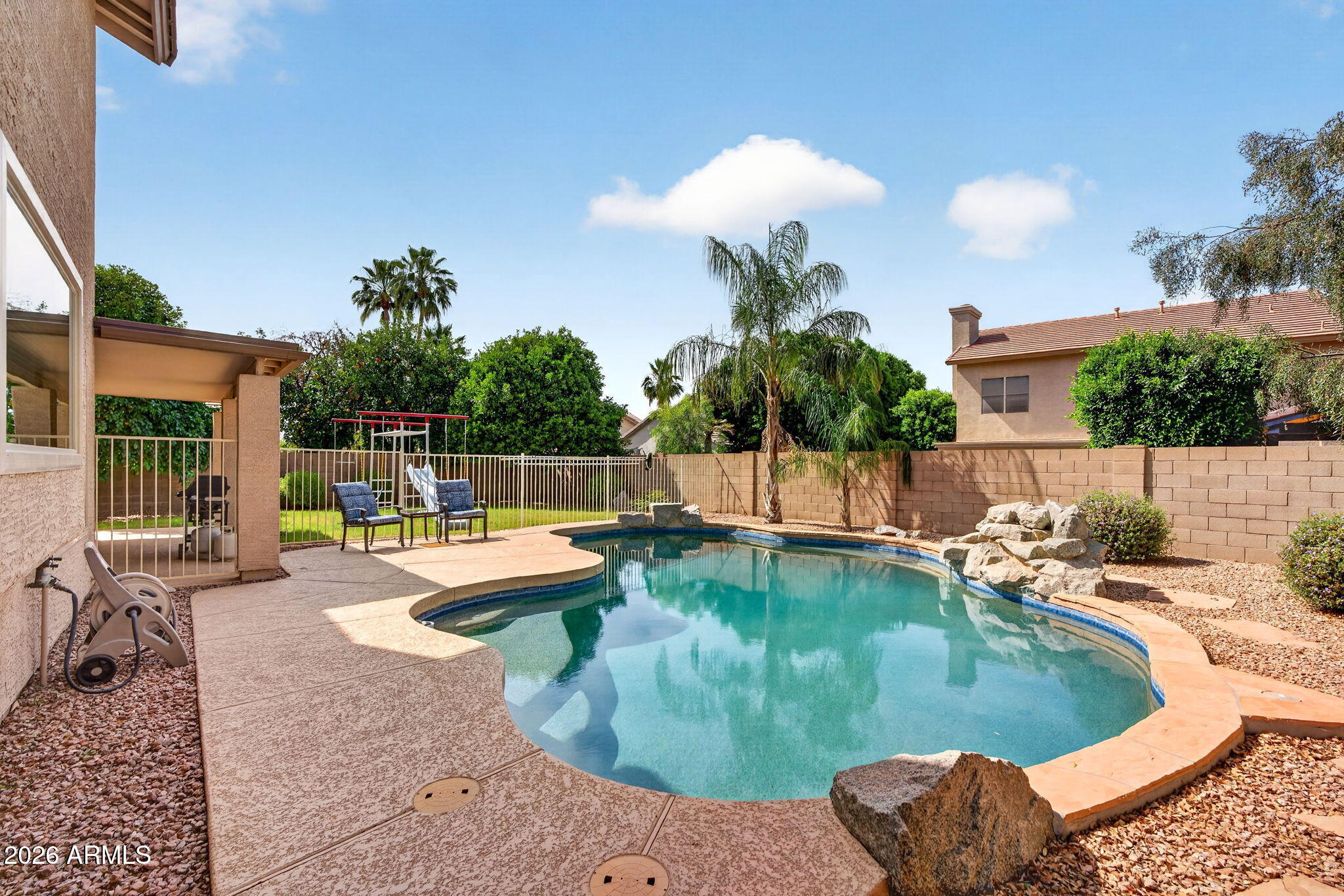1002 East Betsy Lane Gilbert, AZ 85296 - Photo 57 of 66 57-web-or-mls-054E Betsy Ln