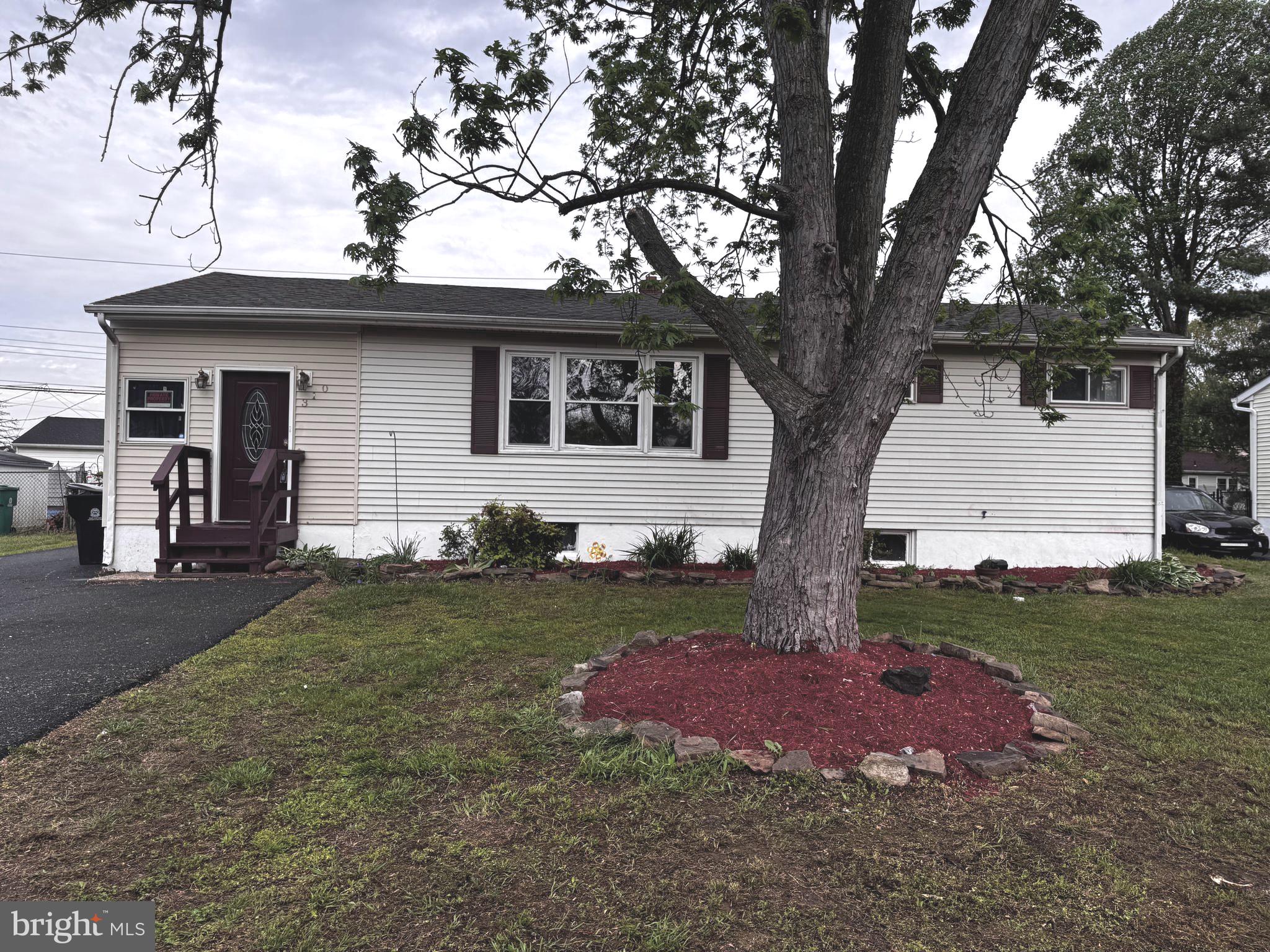 310 David Hall Road Dover, DE 19904 - Photo 3 of 36 Gallery Image 3