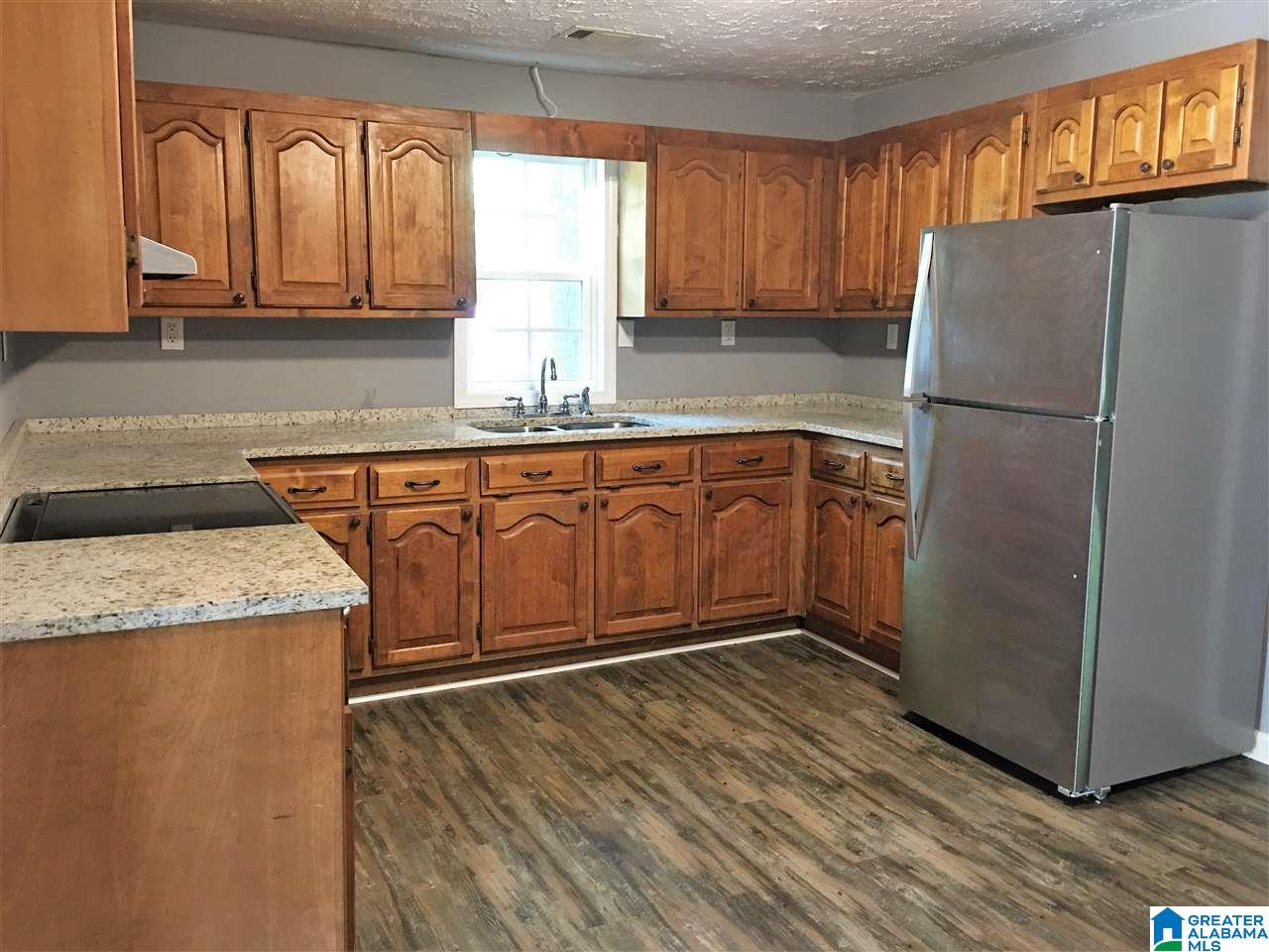 276 Osborne Street Heflin, AL 36264 - Photo 8 of 12