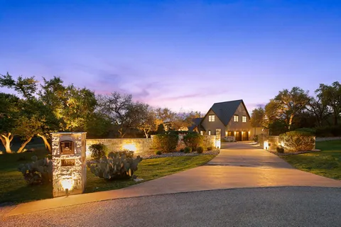 $1,999,000 | 1330 Ranchers Club Lane, Driftwood, TX 78619