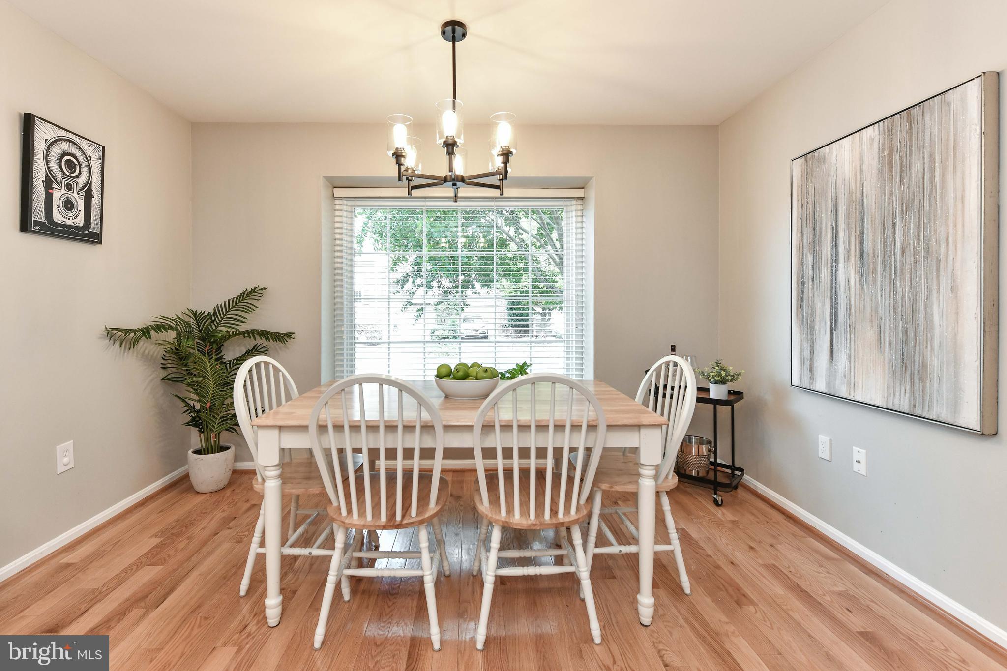 11790 Great Owl Circle Reston, VA 20194 - Photo 21 of 54 Window seat and tons of light!
